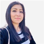 Madrelingua spagnolo latino, cresciuta a Milano e con studi superiori, impartisce ripetizioni di Spagnolo latino.